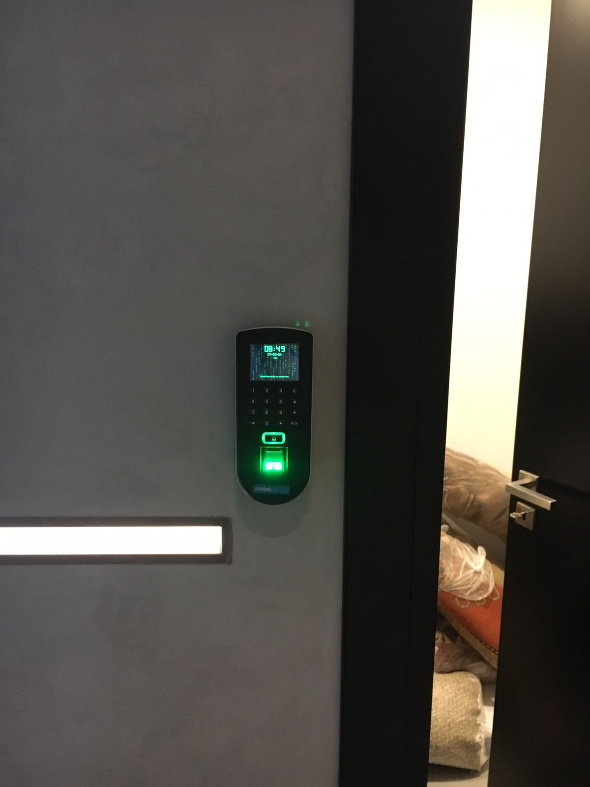 F19-MİFARE Parmak İzi Okuyucu Montaj Görüntüleri